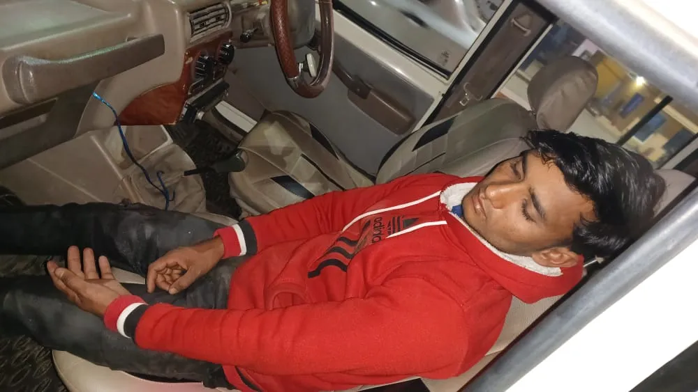 शाहजहांपुर: व्यापारी बेटे के अपहरण का प्रयास, ग्रामीणों ने छुड़वाया