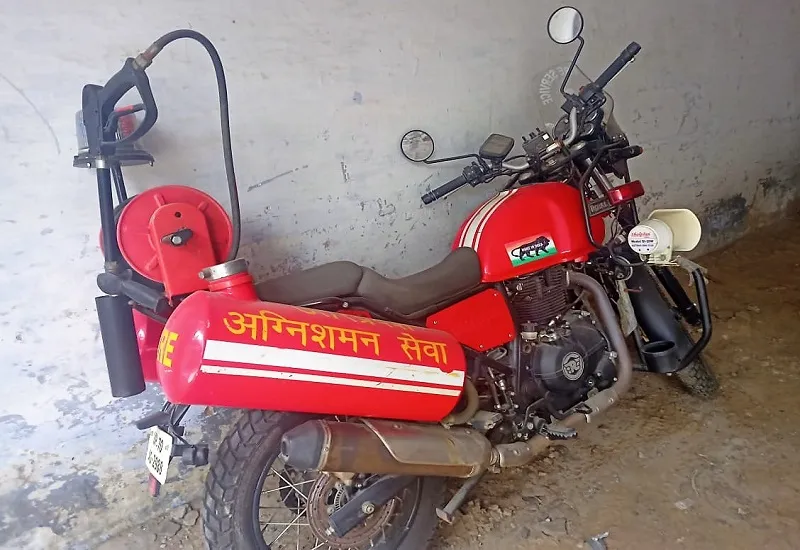 मुरादाबाद : हाइड्रोलिक प्लेटफार्म के लिए भटक रहा अग्निशमन विभाग, कर्मचारियों का भी टोटा