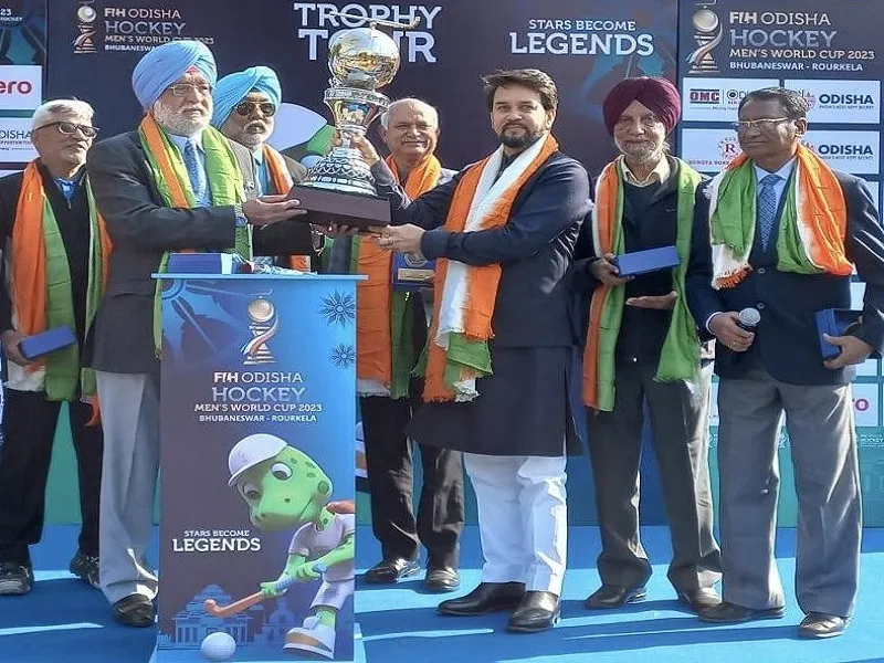 'हम बहुत अच्छा प्रदर्शन करेंगे', खेल मंत्री अनुराग ठाकुर ने हॉकी विश्व कप ट्रॉफी का किया अनावरण 