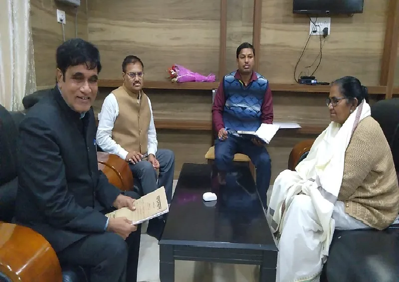 अयोध्या :  बोर्ड परीक्षा में अव्यवस्था हुई तो जिम्मेदार जाएंगे जेल :गुलाब देवी