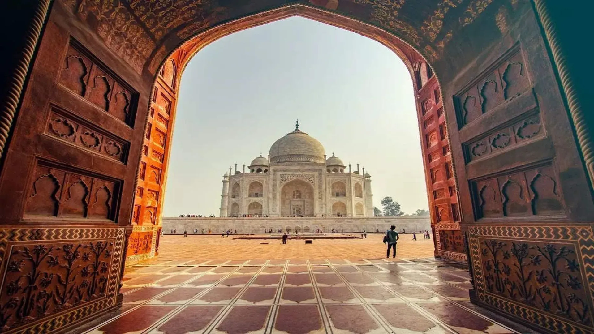 तो क्या ताजमहल की हो जाएगी कुर्की!,  आगरा नगर निगम ने ASI को भेजा नोटिस, जानिए पूरा मामला 