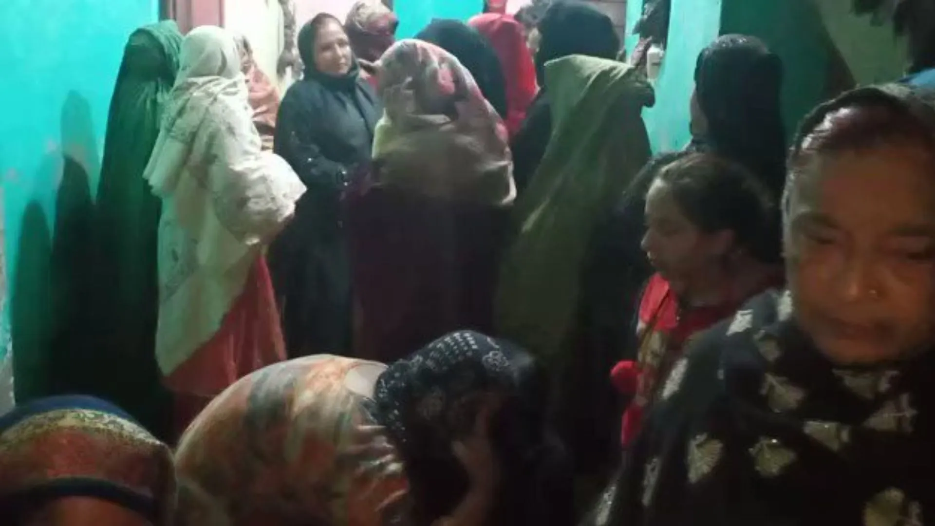 मेरठ: पड़ोस में हो रहे झगड़े पर हंसने लगा दिव्यांग, पीट-पीटकर कर दी हत्या 