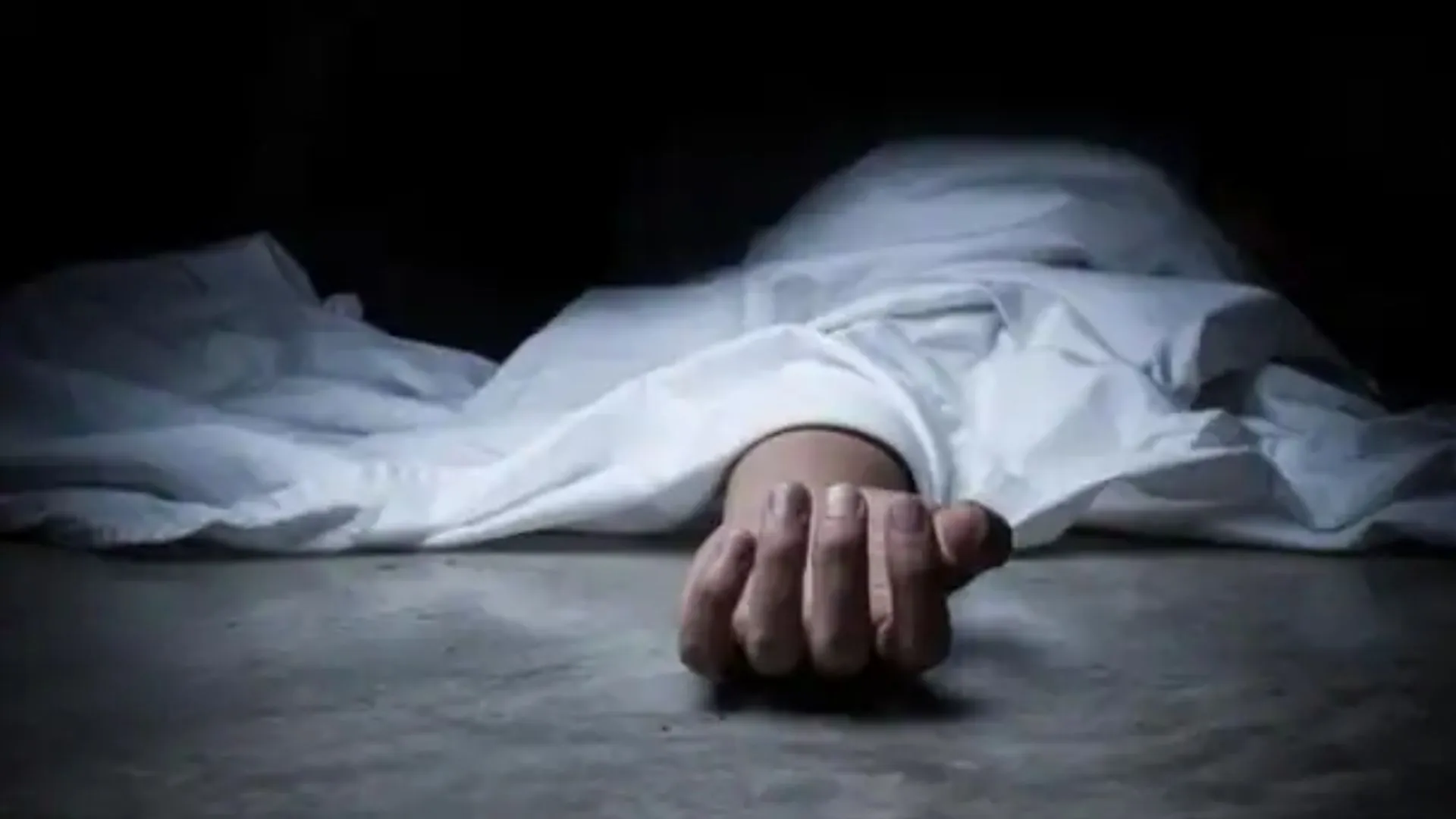 बरेली: शादी समारोह में जाने की बात कहकर निकला था शख्स, तालाब किनारे मिली लाश