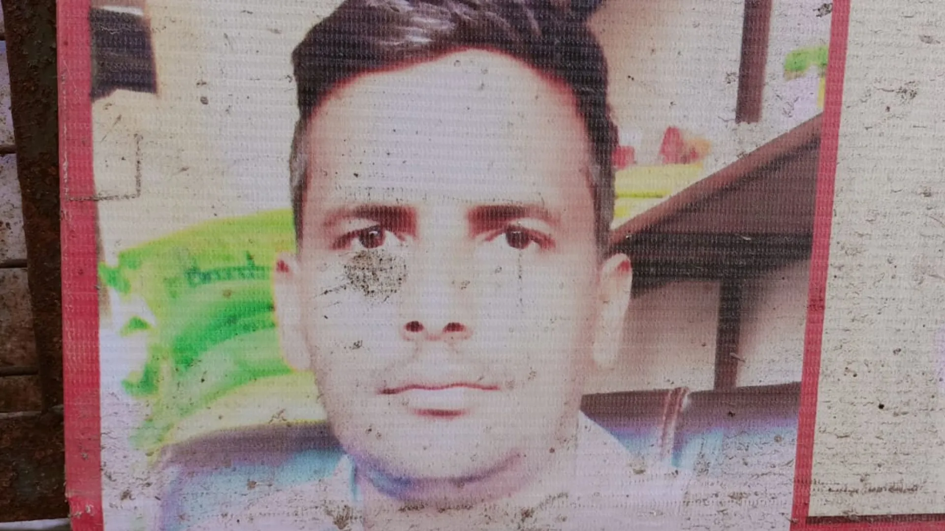 मेरठ : ट्रक की टक्कर से गन्ने से भरी भैंसा बुग्गी पलटी, किसान की दबकर मौत