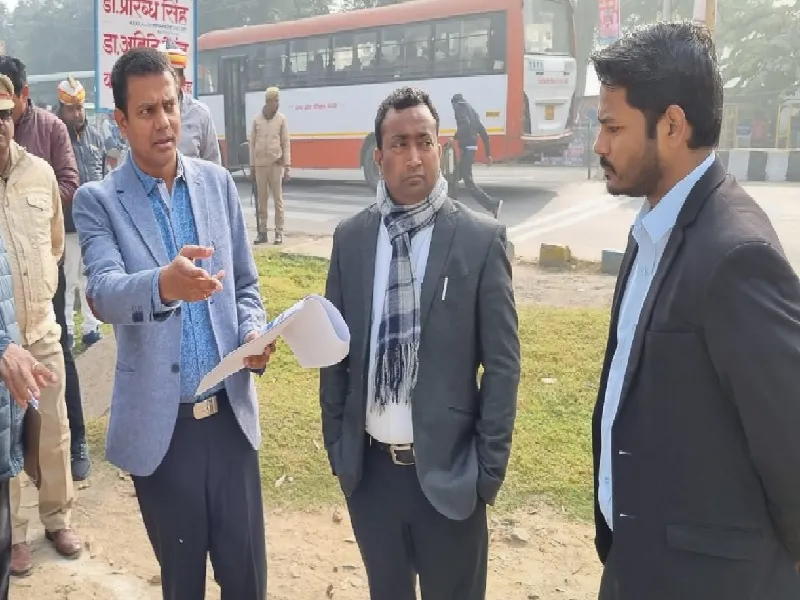 अयोध्या  : पेड़ों को बचाते हुए कराया जाए रामपथ पर चौड़ीकरण : गौरव