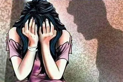 मुरादाबाद: छेड़छाड़ से तंग आकर छात्रा ने किया खुदकुशी का प्रयास, परिजनों ने बचाया