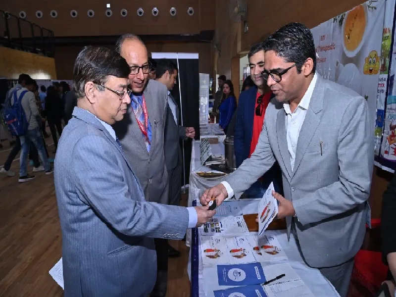 लखनऊ : एकेटीयू में स्वास्थ्य के क्षेत्र में उभरती तकनीक पर मंथन