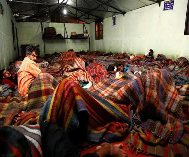 खटीमा: प्रशासन के दो टैंट रैन बसेरे जरूरतमंदों को देंगे राहत