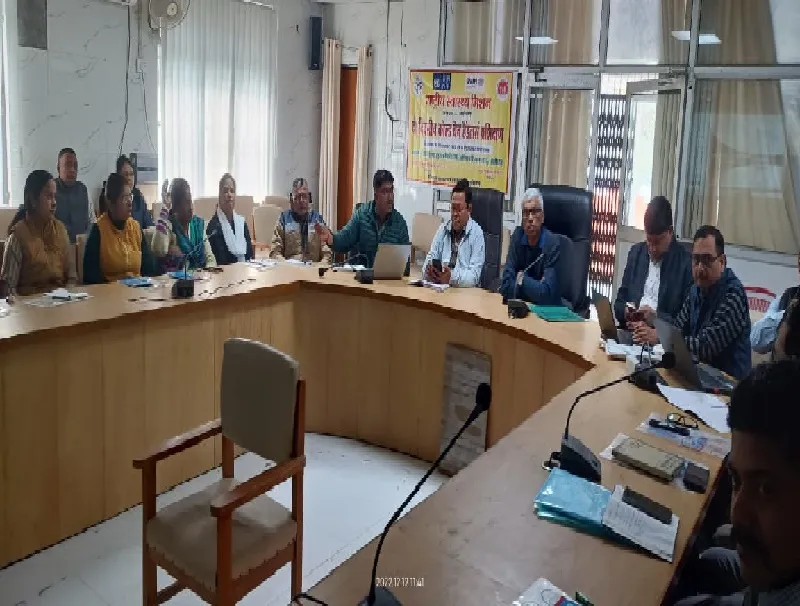 अयोध्या : वैक्सीन की सुरक्षा के लिए प्रशिक्षित किये गए स्वास्थ्य कर्मी