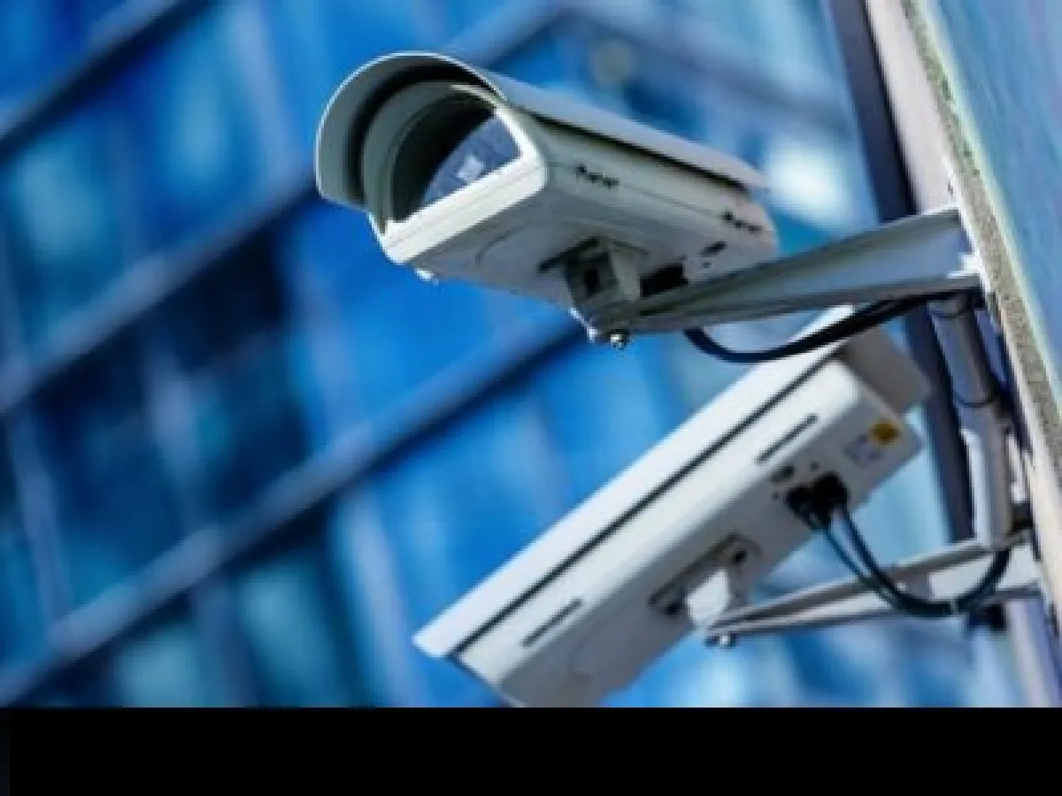 हल्द्वानी: दुकान में लगी नहीं, लगाई थी आग, सीसीटीवी में कैद हुआ आरोपी