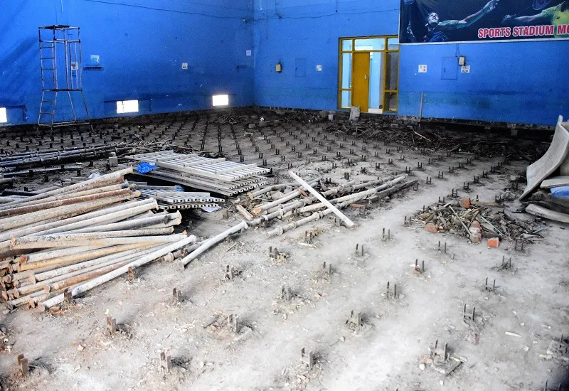 मुरादाबाद : बैडमिंटन कोर्ट अधर में, खिलाड़ियों को गुरु द्रोणाचार्य की तलाश