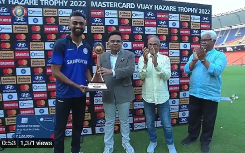 Vijay Hazare Trophy 2022 : सौराष्ट्र दूसरी बार बना चैंपियन, खिताबी मुकाबले में मजबूत महाराष्ट्र को हराया