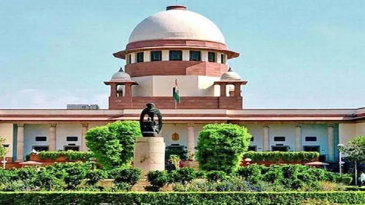 SC: यौन अपराधों के पीड़ितों को मुआवजे संबंधी याचिका पर केंद्र और चार राज्यों से मांगा जवाब 