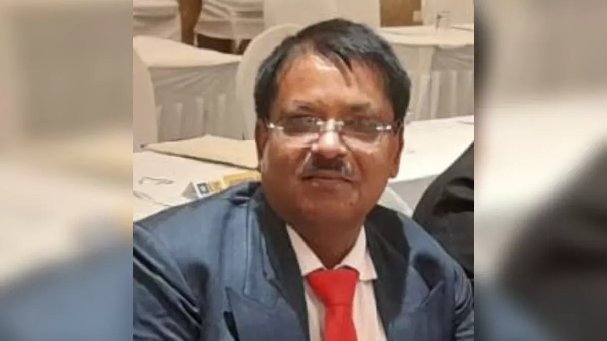 बिहार : LIC के वरिष्ठ प्रबंधक ने की आत्महत्या, सुसाइड नोट बरामद 