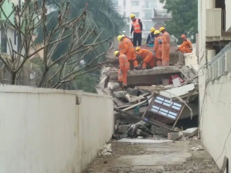 Alaya Apartment Collapse: अंतिम चरण में है रेस्क्यू ऑपरेशन, 3 जिंदगी बचाने को चल रहा अभियान 