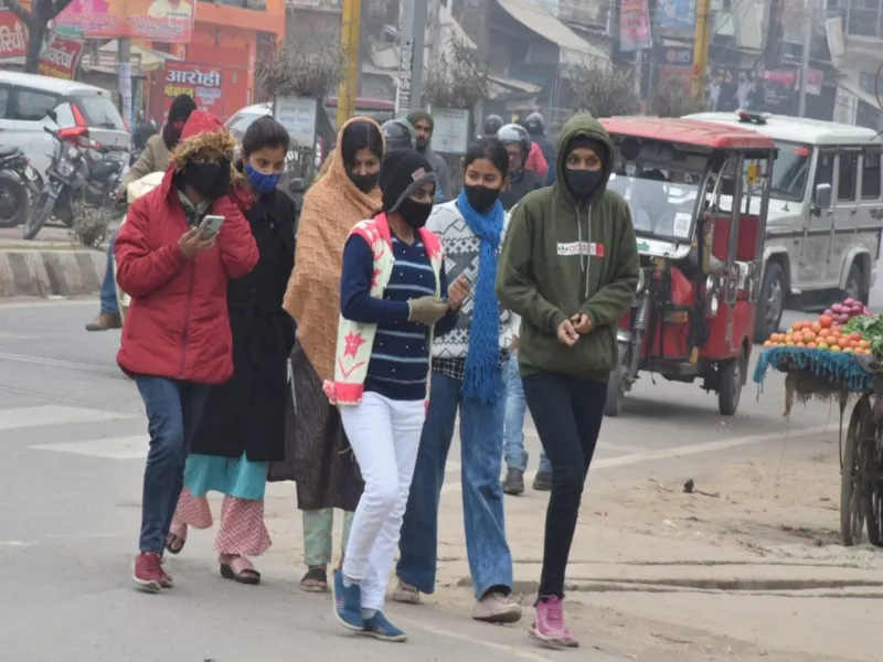 अयोध्या में बेतहाशा बढ़ी गलन, न्यूनतम व अधिकतम पारे में सिर्फ छह डिग्री का अंतर