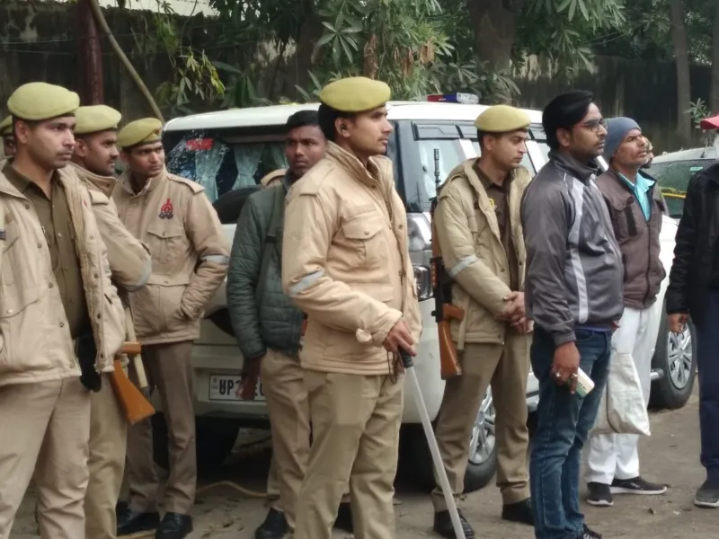 Alaya Apartment Collapse: 18 घंटे से रेस्क्यू ऑपरेशन जारी, फील्ड में उतारे गए Sniffer Dog  