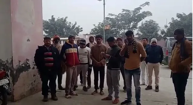 कासगंज: सड़क हादसे में अधेड़ की मौत, परिजनों ने लगाया हत्या का आरोप