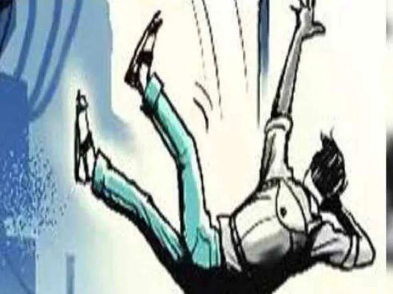 Breaking News: नोएडा में 43वीं मंजिल से युवक ने लगाई छलांग, एजेंट के साथ देखने गया था Property    