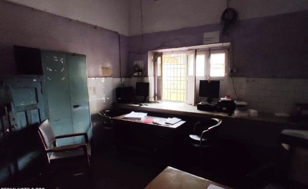 बरेली: जिला अस्पताल में दो घंटे अंधेरा, चिकित्सकीय सेवाएं प्रभावित