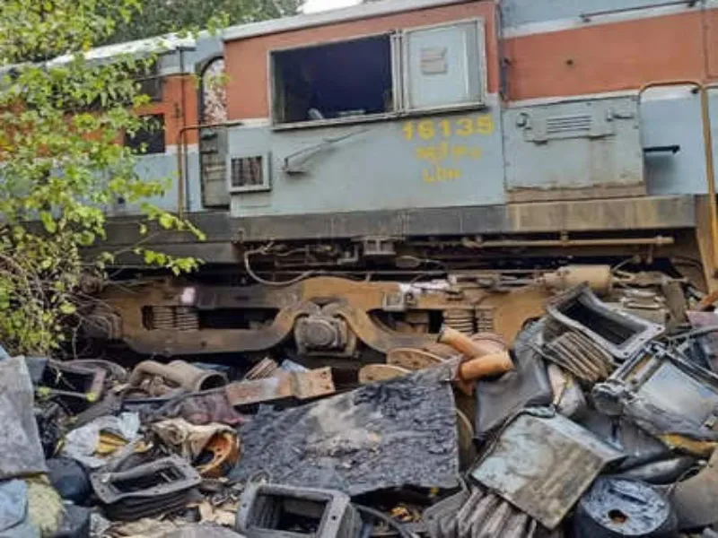 लखनऊ: 100 करोड़ रुपए का कबाड़ बेचकर उत्तर रेलवे ने बनाया रिकॉर्ड 