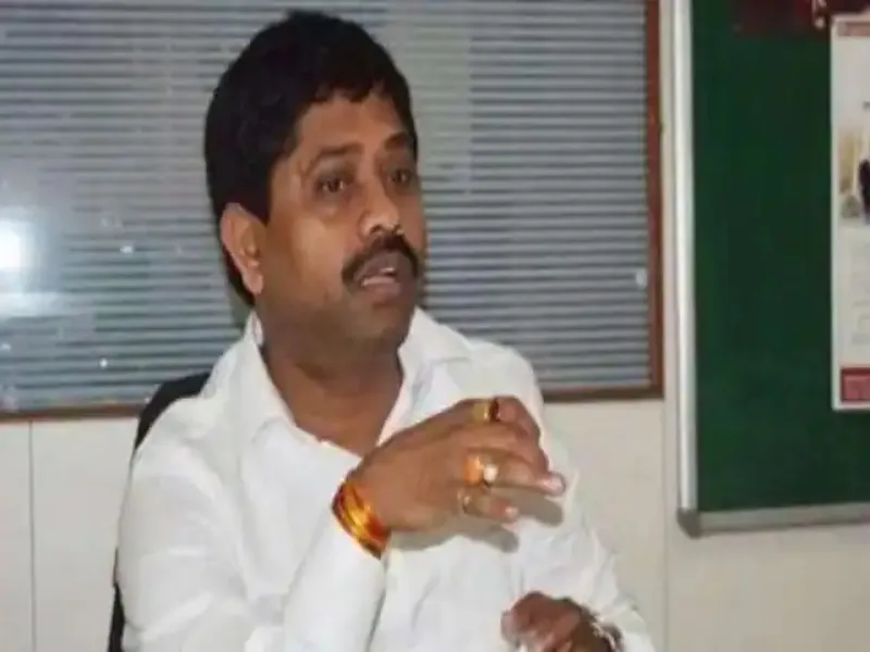 Breaking News: मंत्री नंदी को एक साल की सजा, 10 हजार का लगा जुर्माना