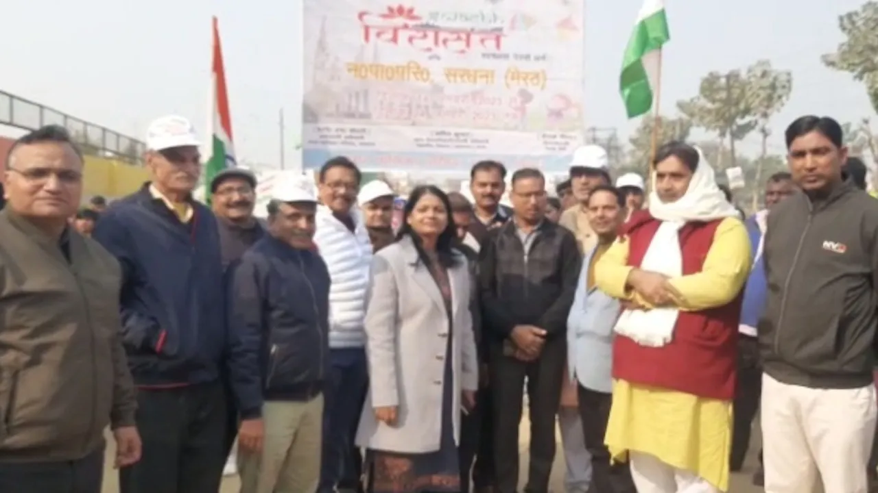 मेरठ : स्वच्छ विरासत अभियान के तहत निकाली जागरूकता रैली