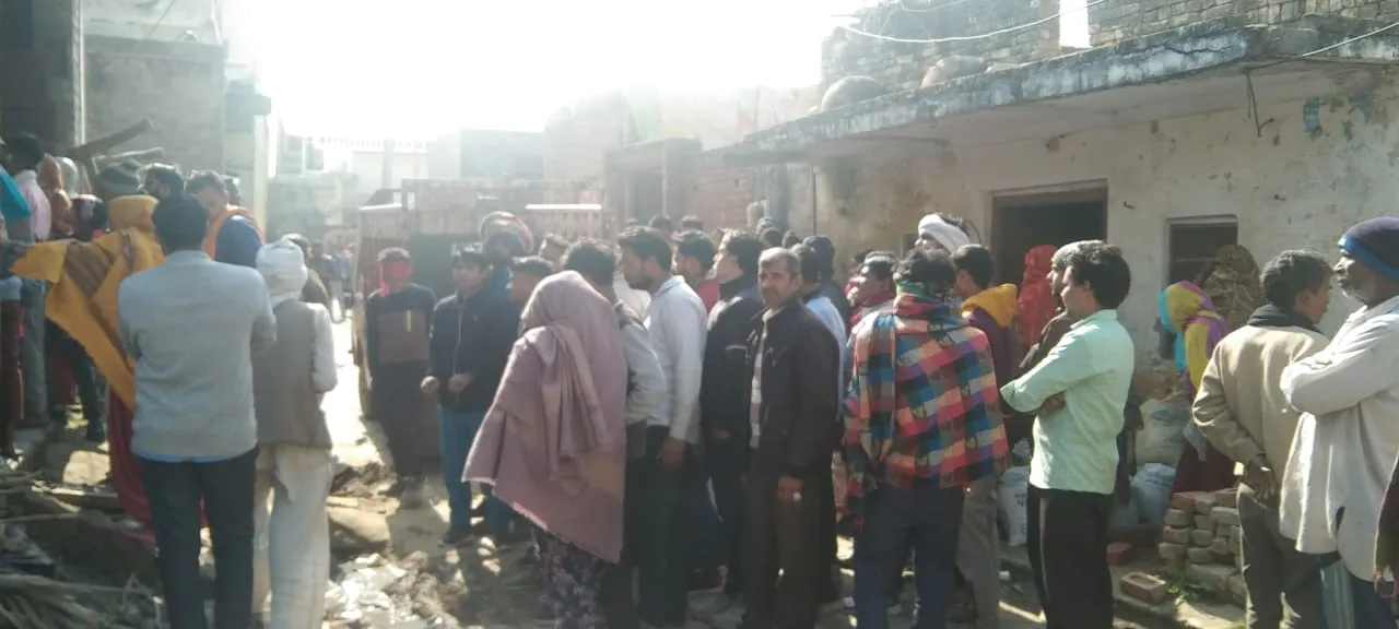 मेरठ: पतंग कटने के विवाद में कांस्टेबल के भाई की लाठी-डंडों से पीटकर हत्या