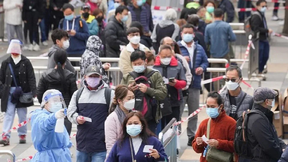 चीन से ऑस्ट्रेलिया, कनाडा जाने वाले यात्रियों के लिए कोविड जांच होगी अनिवार्य 