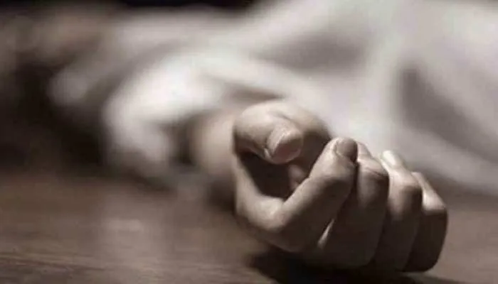 संभल: पेड़ के नीचे मिला दुष्कर्म के आरोपी का शव, तीन जनवरी से था गायब