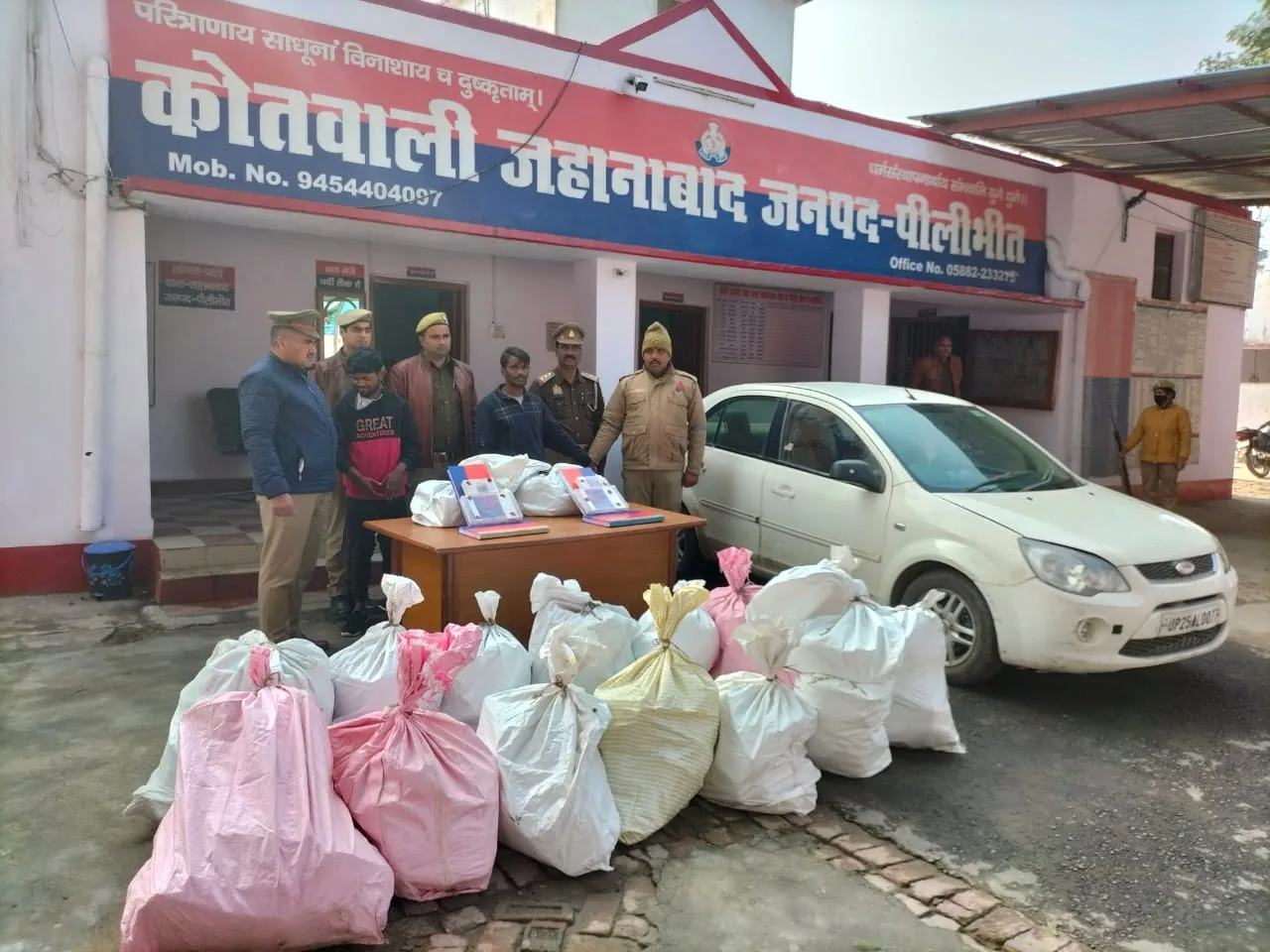 पीलीभीत की देसी शराब की दुकानों में चोरी कर रहा था बरेली का गिरोह, दो गिरफ्तार