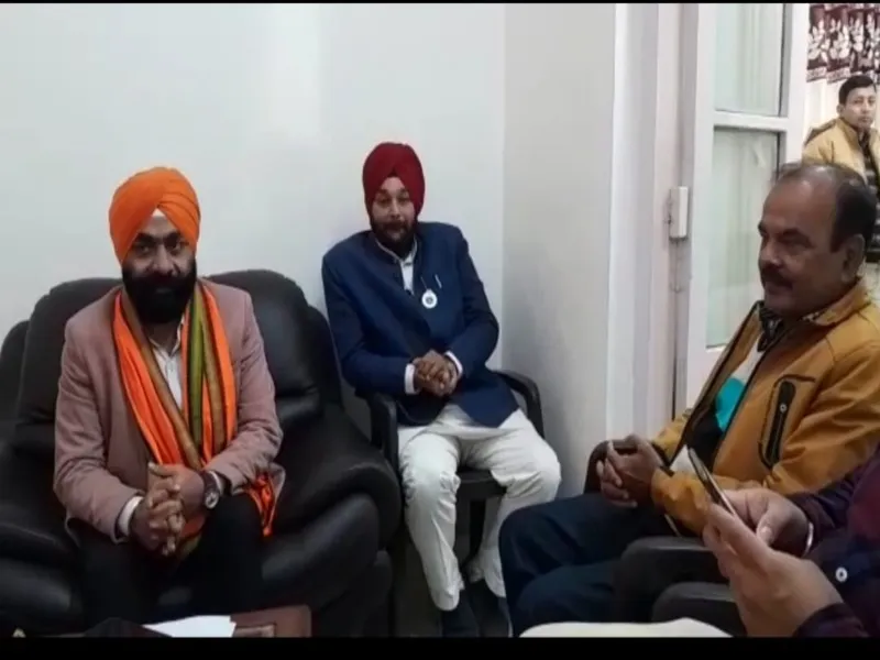 रामचरित मानस पर स्वामी प्रसाद का बयान गलत :परमिंदर सिंह