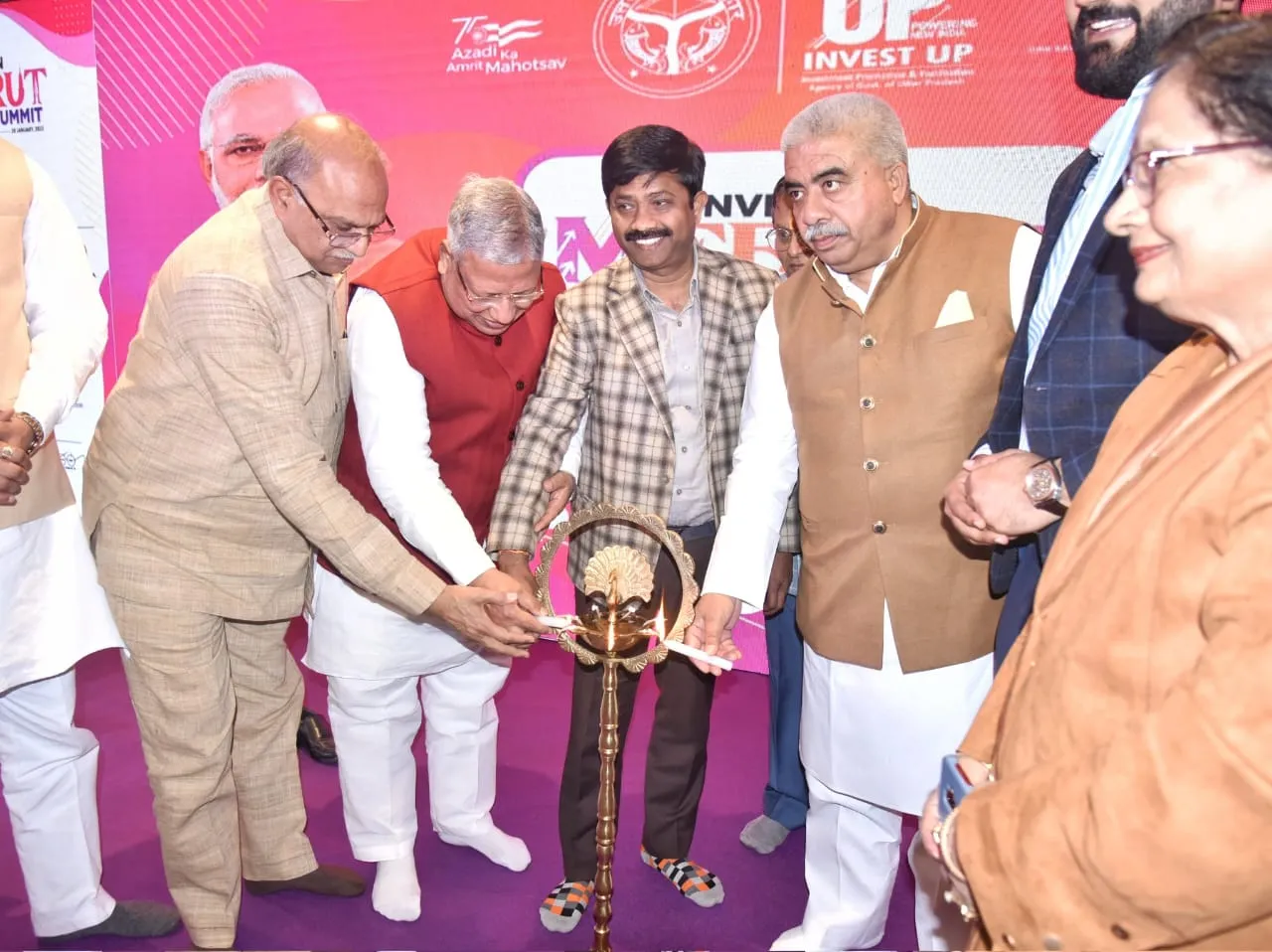 6f551c18-9b8c-4372-8fe8-504ebd0cb370