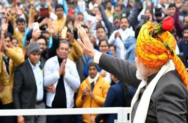 परेड में विशेष आगंतुकों में शामिल माली ने बकाया मेहनताना दिलवाने की PM से अपील 