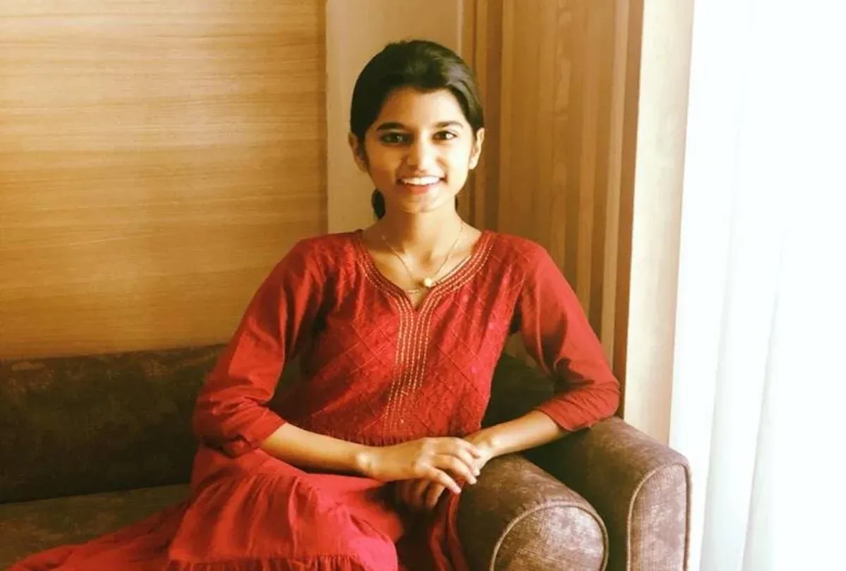 बिहार की स्वीप आईकॉन बनाई गई लोक गायिका मैथिली ठाकुर