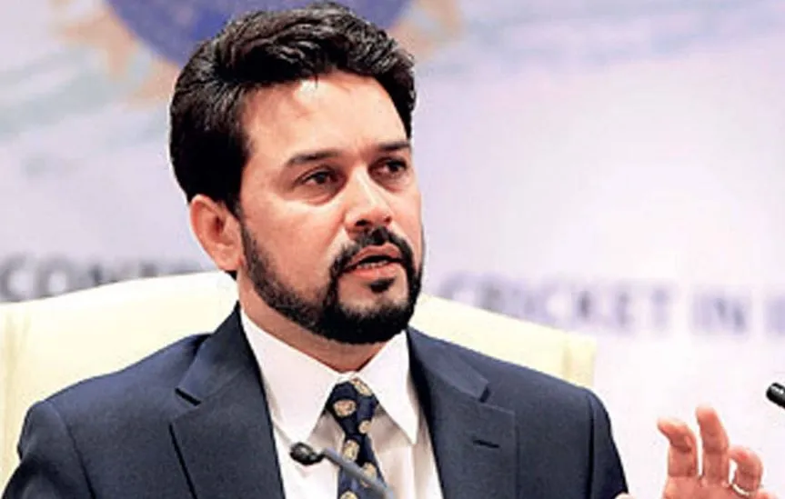 खेल मंत्री से पहलवानों ने की मुलाकात, अनुराग बोले- एक दिन में इस्तीफा दें बृजभूषण सिंह