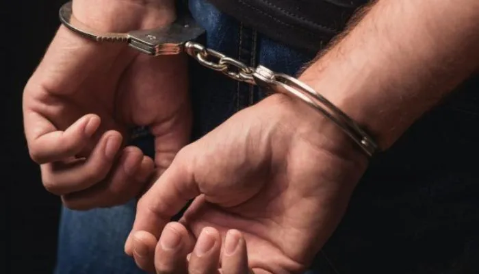 जसपुर: 142 टिन अवैध लीसा के साथ ट्रक चालक गिरफ्तार