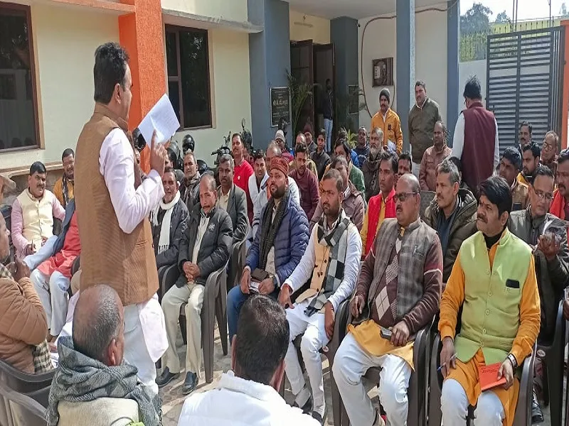अयोध्या : भाजपा ने तैनात किए सोशल मीडिया व व्हाट्सएप प्रमुख