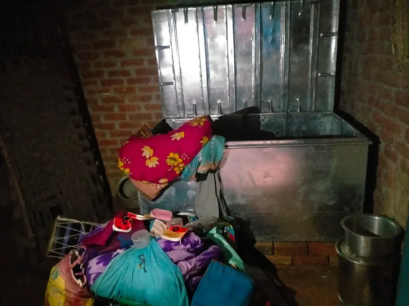 बंद पड़े मकान से लाखों के ज़ेवर चोरी