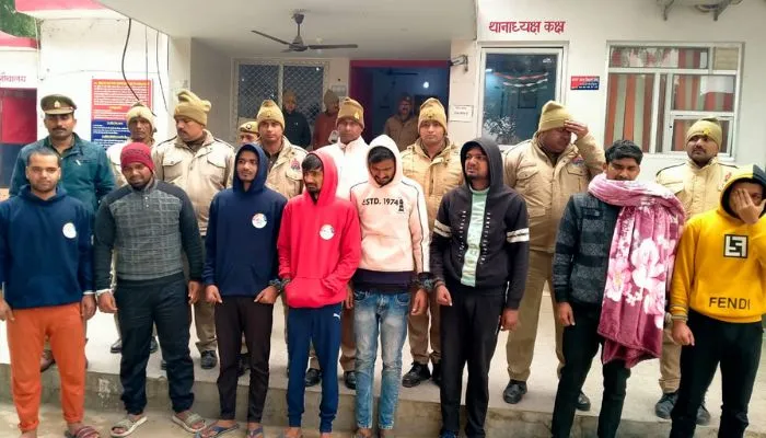 Kanpur Crime : बीफार्मा छात्र की हत्या में आठ साथियों को जेल, परिजनों को देख आंसू नहीं रोक पाये छात्र