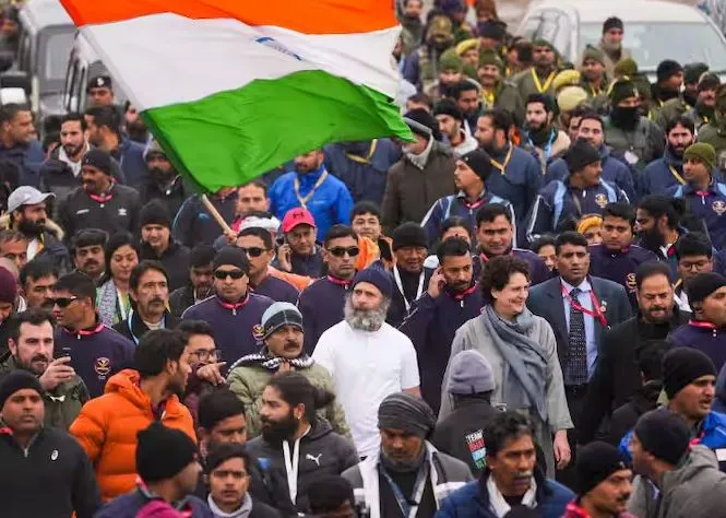 ‘‘भारत जोड़ो यात्रा’’: कांग्रेस के लिए 2024 की जगी उम्मीद, विवादों का भी पड़ा साया 