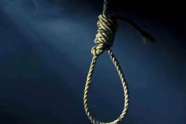 कासगंज: फांसी के फंदे पर लटका मिला शख्स का शव, जांच में जुटी पुलिस