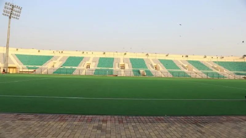 एक दशक से अंतरराष्ट्रीय हॉकी की राह ताक रहा ध्यानचंद स्टेडियम, जिम्मेदारी किसकी ?