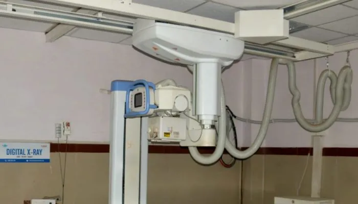 Kanpur News : उर्सला में डिजिटल एक्स-रे मशीन का प्रिंटर हुआ खराब, मरीज जांच के लिए भटक रहे