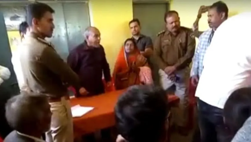 पूर्व मंत्री बिसेन का अभद्रता करते हुए वीडियो वायरल, कांग्रेस ने की कार्रवाई की मांग 