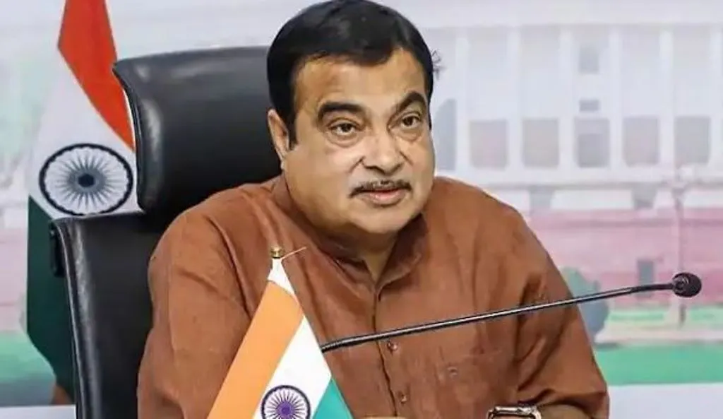 परिवहन क्षेत्र को कार्बन-मुक्त करने की जरूरत, इथेनॉल पर सरकार का जोरः गडकरी 