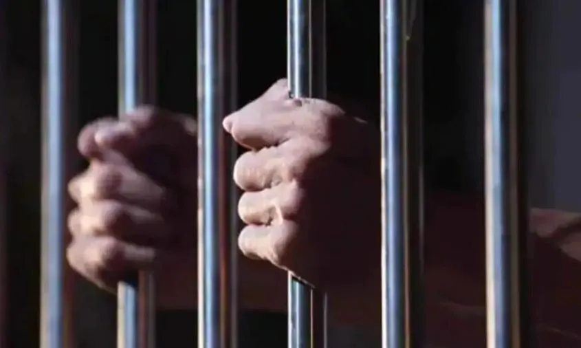 बलिया: नाबालिग के साथ दुष्कर्म में 4 दोषियों को उम्रकैद 