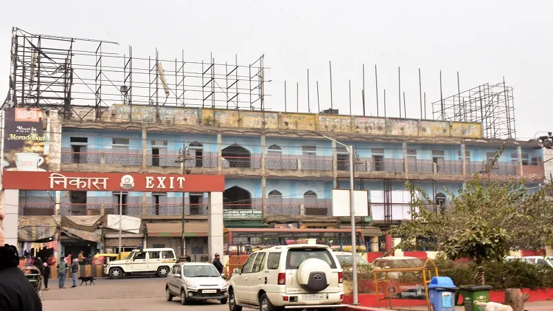 मुरादाबाद : सरकारी विभागों पर है निगम का करोड़ों रुपये टैक्स बकाया