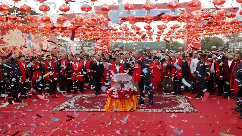 Chinese Lunar New Year : म्यांमार में मनाया गया चीनी चंद्र नववर्ष का जश्न, देखें तस्वीरें 