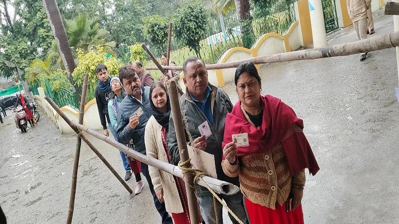 रामपुर: एमएलसी सीटों के लिए मतदान, 45.04 फीसदी वोट पड़े